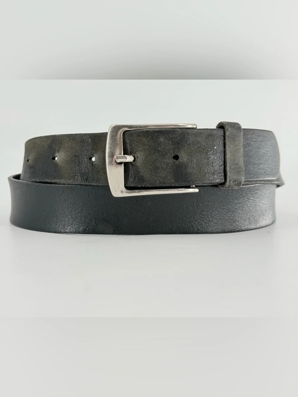 Vintage Men’s Black Leather Belt Made in Italy Casual 90s Y2K 40